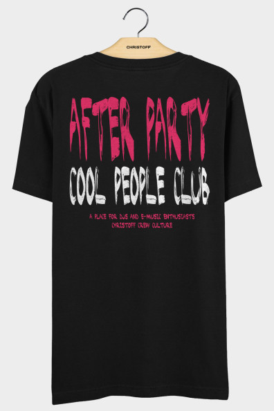Camiseta Gola Básica - Cool People Club Preta | CHRISTOFF