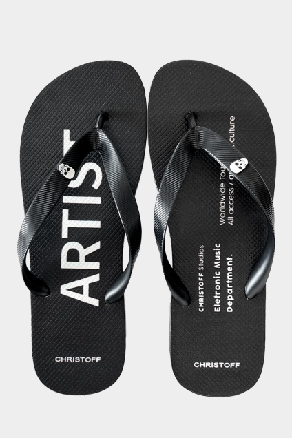 Chinelo - Artist | CHRISTOFF