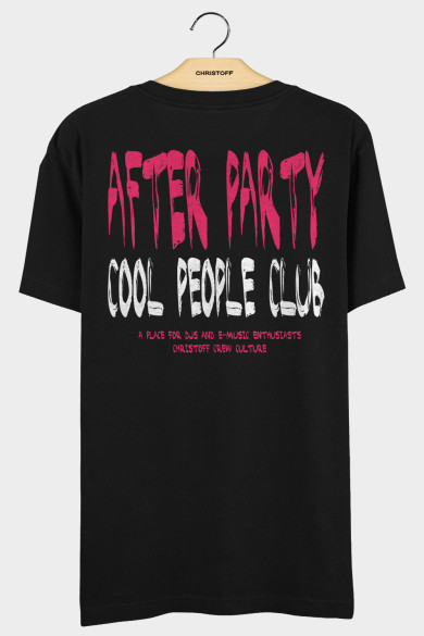 Camiseta Gola Básica - Cool People Club Preta